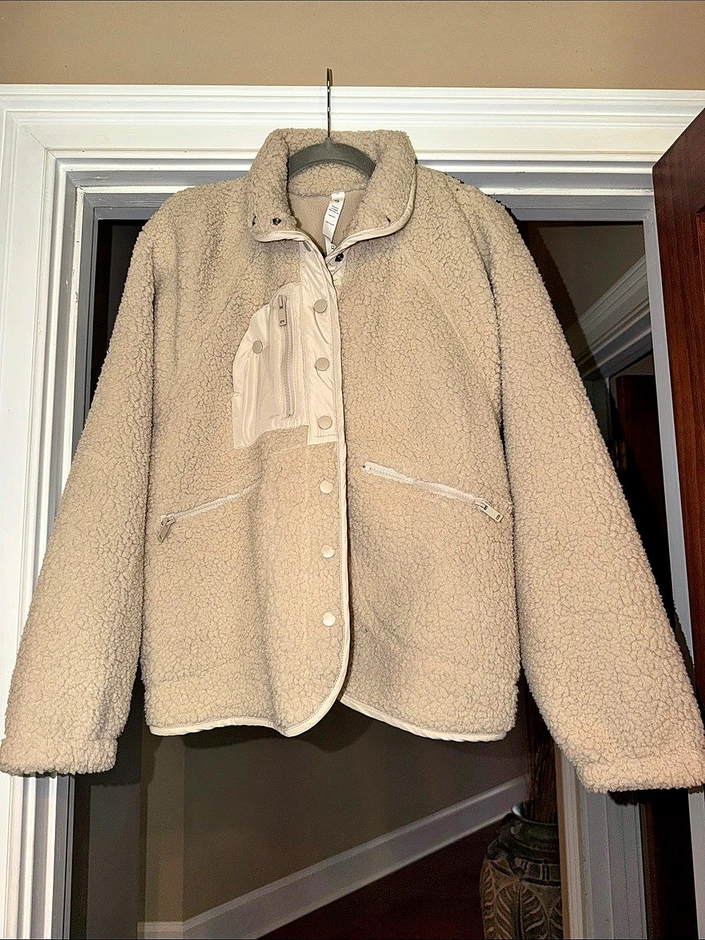 Women's Beige Teddy Jacket Like New